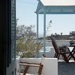 Διαμέρισμα Paros Carmel Studio-apartment Λογαράς
