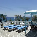 Paros Carmel Studio-apartment * Logaras