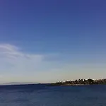 Paros Carmel Studio-apartment Λογαράς