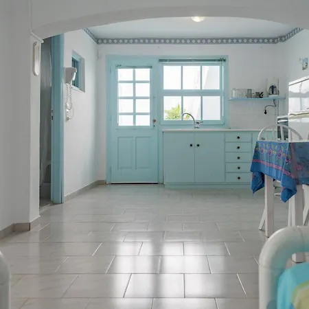 Paros Carmel Studio-apartment *