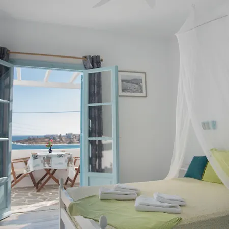 Paros Carmel Studio-apartment *