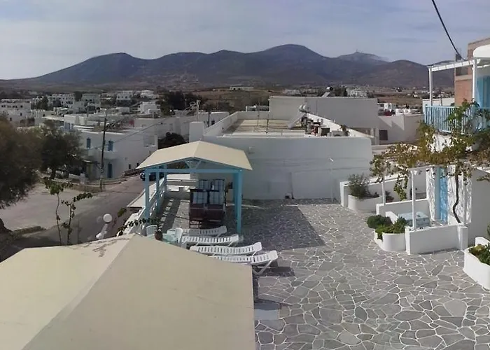 Paros Carmel Studio-apartment Logarász