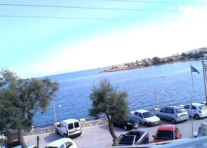 Paros Carmel Studio-apartment Logarász